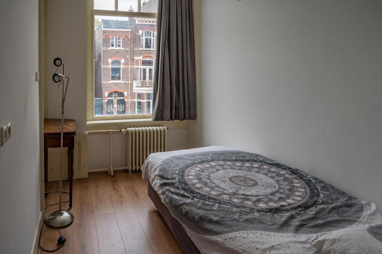 J&J Hotel Nijmegen Bagian luar foto